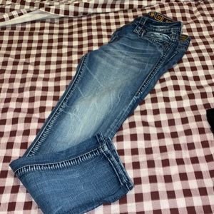 Women’s rock revival jeans sz 30